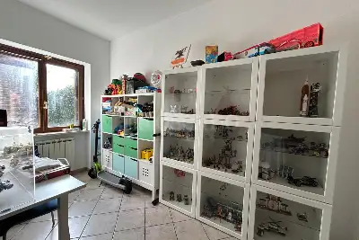 Villa in vendita, Via Bresimo, Roma