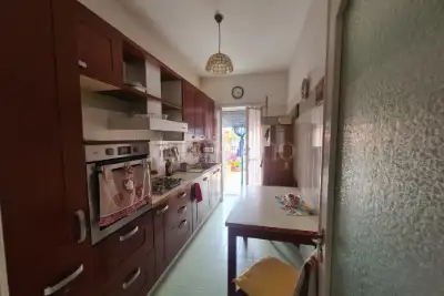 Casa in vendita, Via Cincinnato, Pomezia