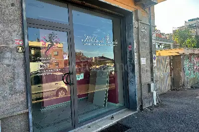 Negozio in affitto, Viale dei Promontori, Roma