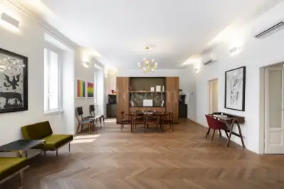 Casa in vendita, Corso Monforte, Milano
