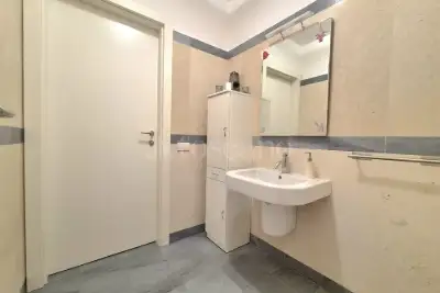 Casa in vendita, Via Carlo Poma, Milano