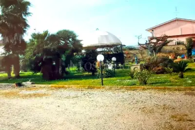 Casa Indipendente in vendita, Via Corsira, Aprilia