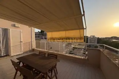 Casa in vendita, Viale della Pineta di Fregene, Fiumicino