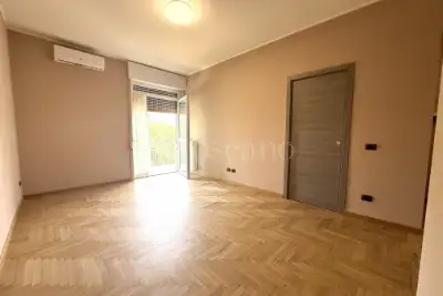 Casa in affitto, Piazzale Siena, Milano