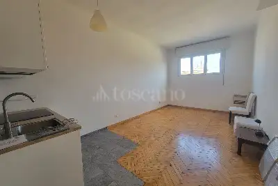 Casa in vendita, Via Carlo Poerio, Milano