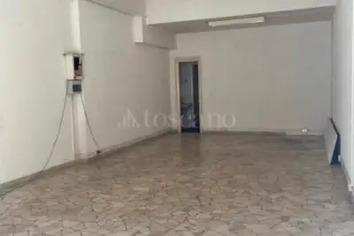 Negozio in vendita, Via Tommaso Inghirami, Roma