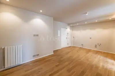 Casa in vendita, Via Lucilio, Roma