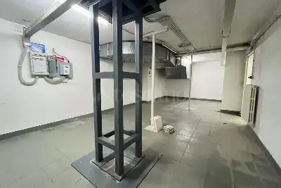 Negozio in vendita, Corso Vittorio Emanuele, , Stornara