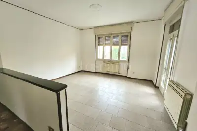 Casa Indipendente in vendita, Via Scuole, Nave
