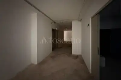 Negozio in vendita, Viale Luigi Einaudi, Bari