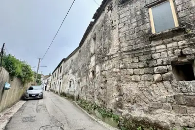 Casa in vendita, Via Fratelli della Valle, Castel Morrone