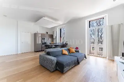 Casa in vendita, Via Cadore, Milano