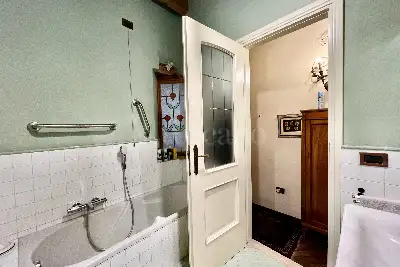 Casa in vendita, Via Garibaldi, Desenzano del Garda