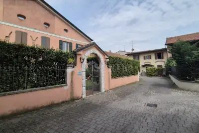 Casa in vendita, Via San Benedetto, Brescia