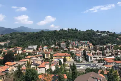 Casa in vendita, Via Cardano, Como