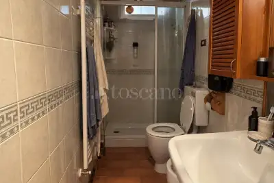 Casa in vendita, Via Podgora, Bologna