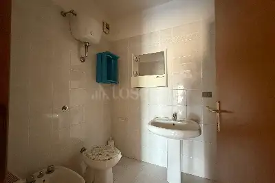 Casa in vendita, Via Carlo Romagnoli, Latina