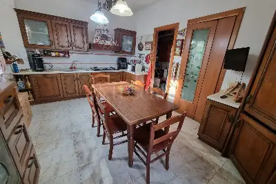 Villa Bifamiliare in vendita, Via Pedavena, Roma