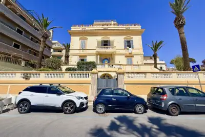 Casa in vendita, Via Vinicio, Anzio