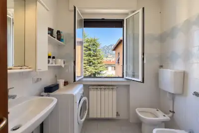 Casa in vendita, Via Monsignor Giuseppe Polvara, Lecco