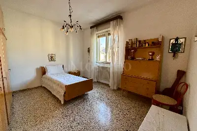 Villino a Schiera in vendita, Via San Francesco d'Assisi, Collebeato