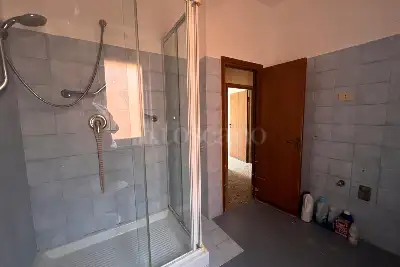 Casa in vendita, Via Piero Colonna, Roma