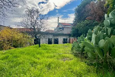 Casa Indipendente in vendita, Via Giuseppe Garibaldi, Sant'Agata li Battiati