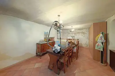 Villa Bifamiliare in vendita, Via della Repubblica, Bisuschio