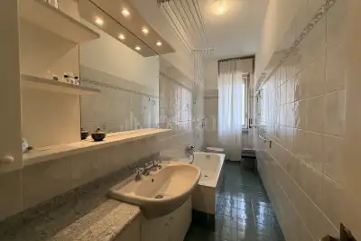 Casa in vendita, Via delle Forze Armate, Milano