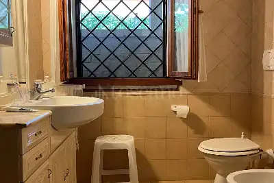 Villa Plurifamiliare in vendita, Via della Crisopa, Roma