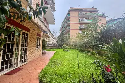 Casa in vendita, Via Franco Sacchetti, Roma