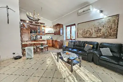 Villa in vendita, via peccia, Aprilia