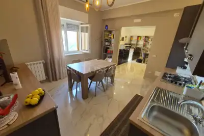 Casa in vendita, Viale Vincenzo de Filippis, Catanzaro