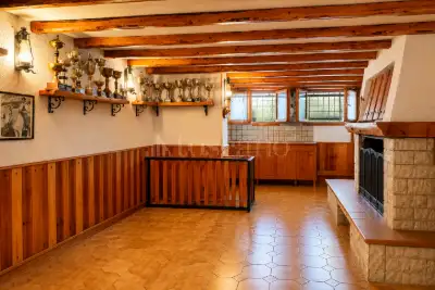 Villa in vendita, Via Pergola, Moniga del Garda