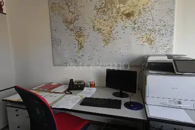 Ufficio in affitto, Viale Montegrappa, Prato