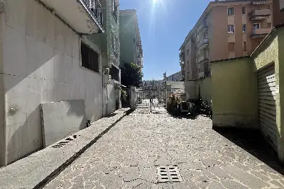 Box in vendita, Via Angelo Inganni, Milano