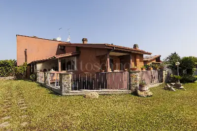Villa Bifamiliare in vendita, Via del Casale Agostinelli, Roma