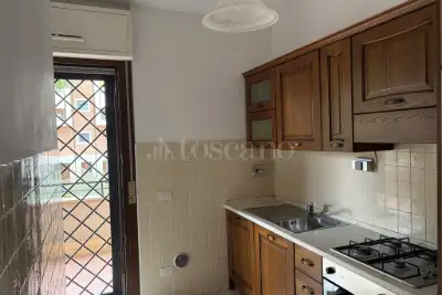 Casa in vendita, Via Roberto Raviola, Roma
