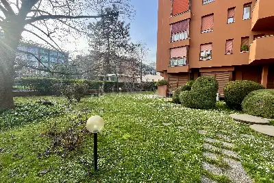 Attico in vendita, Via Stromboli, Milano