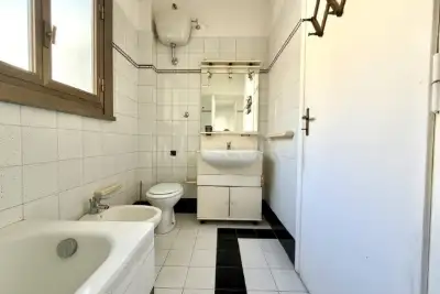 Casa in vendita, Via Tuscolana, Roma
