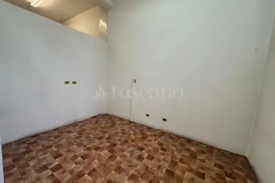 Negozio in vendita, Via Filippo Corridoni, Busto Arsizio