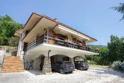 Villa in vendita, Arsoli - Località Colle del Prete, Arsoli