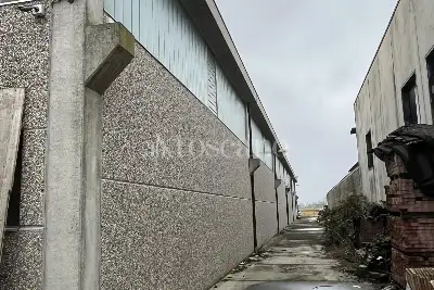 Capannone in vendita, Strada della Paiola, Cura Carpignano