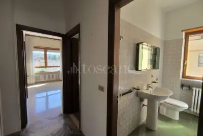 Casa in vendita, Via Montereale 2, L'Aquila