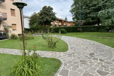 Casa in vendita, Via Luigi Gadola, Brescia