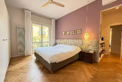 Casa in vendita, Via Galliera, Bologna