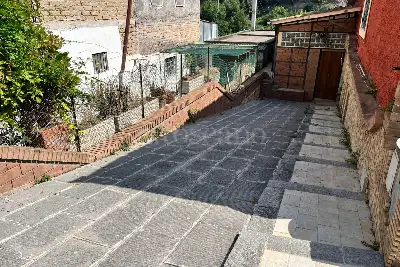 Casa in vendita, Via Grotte di Castro, Roma