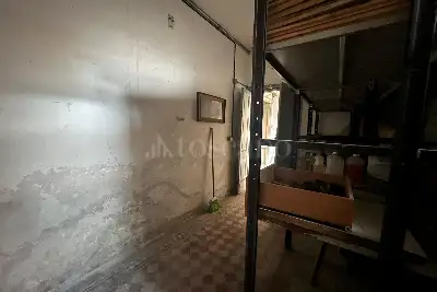 Magazzino in vendita, Via Mentana, Como