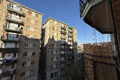 Casa in vendita, via Vincenzo Giordano Orsini , Milano