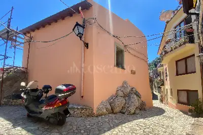 Casa in vendita, Via Aria Rocca Forza D'Agrò, Forza d'Agrò